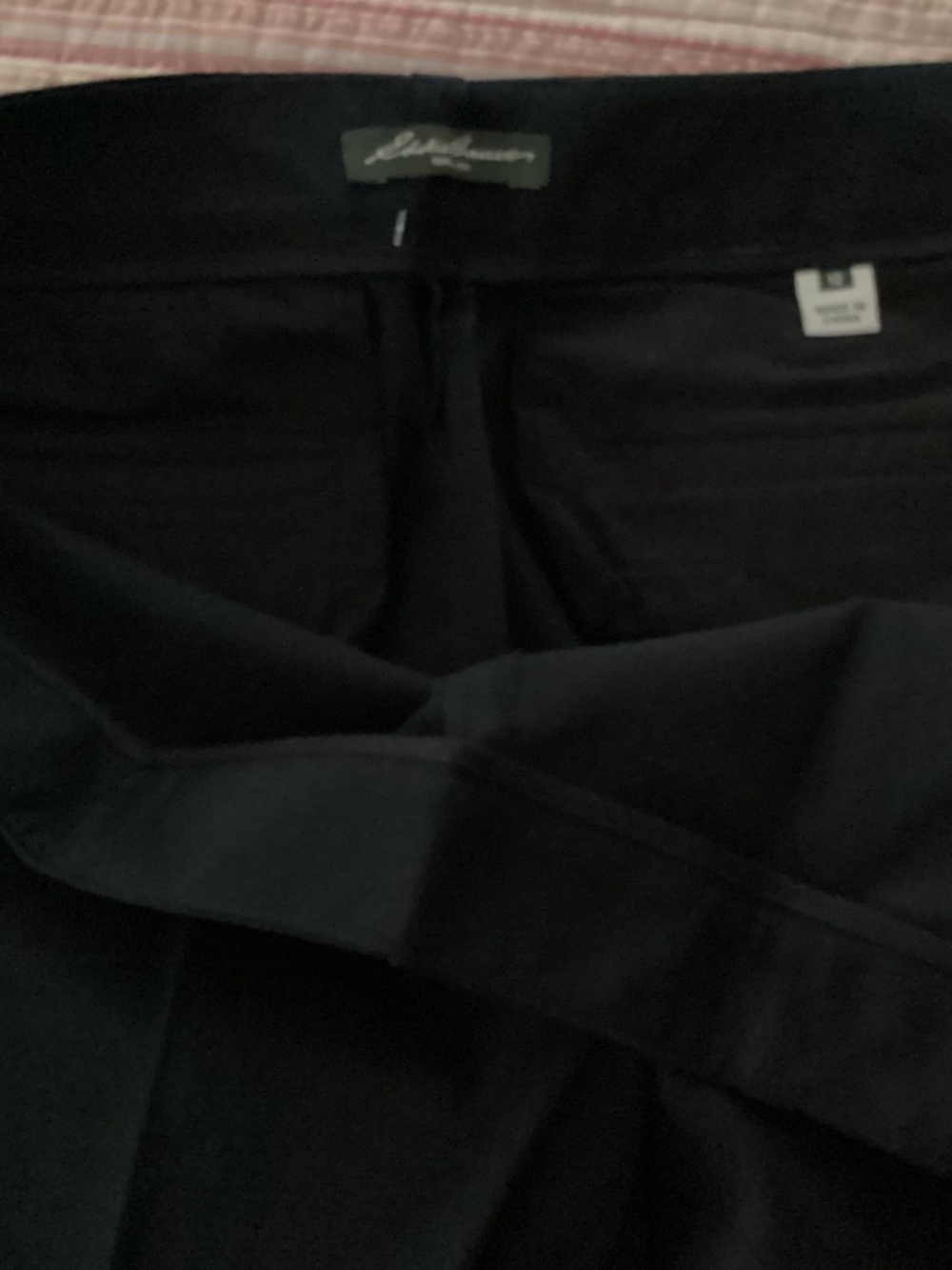 Brand New Eddie Bauer crop pants - Picture 3 of 4